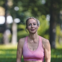  Weekly Monday class at 9.30 with Claude