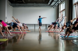 Hie Kim Yoga3_1000x666.jpg